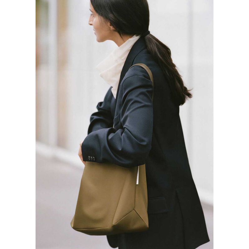 UTILITY by Yu Mei Medium Utility Braidy image number 1